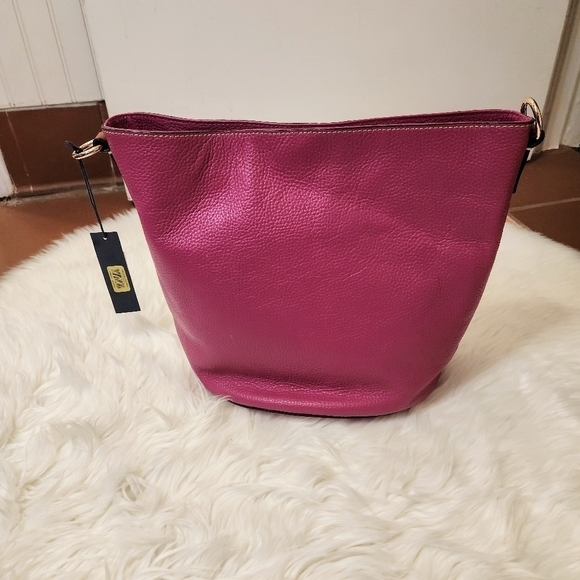 Dooney & Bourke Thea Feed | NWT Pebble Leather Large Bucket Bag Pink - Picture 5 of 12